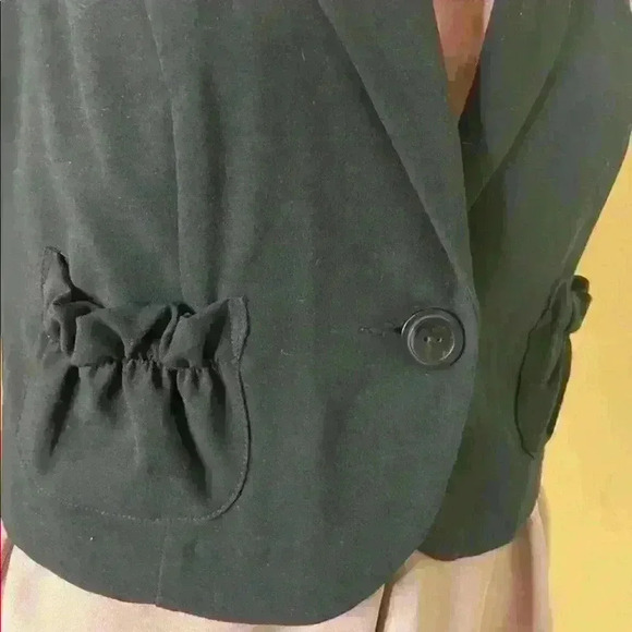 ⚡️BCX short blazer jacket w/front pockets - Picture 3 of 4